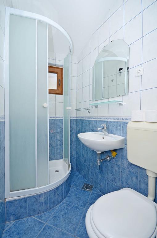 Apartments Hrgovic Rogoznica  Buitenkant foto