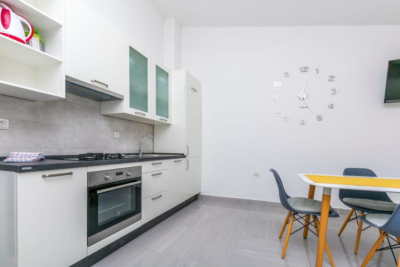 Apartments Hrgovic Rogoznica  Buitenkant foto